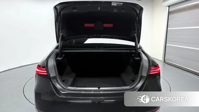 BMW 5 Series (G60) id 3341692 из Кореи 11