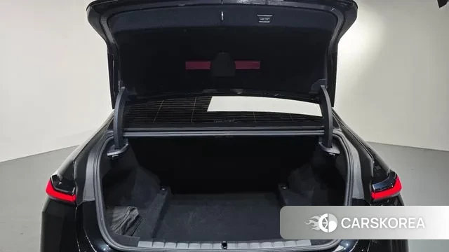 BMW 7 Series (G70) id 3333491 из Кореи 11