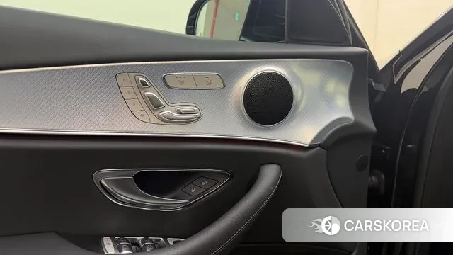 Mercedes-Benz E-Class W213 id 3494096 из Кореи 11