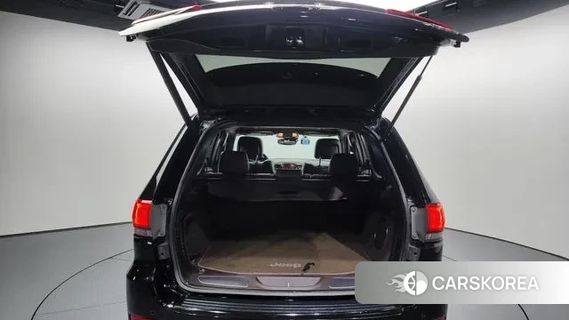 Jeep Grand Cherokee id 3396605 из Кореи 11