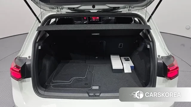 Volkswagen Golf 8th Generation id 3361031 из Кореи 11