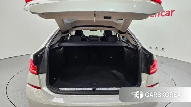 BMW 6 Series GT (G32) id 3787398 из Кореи 11