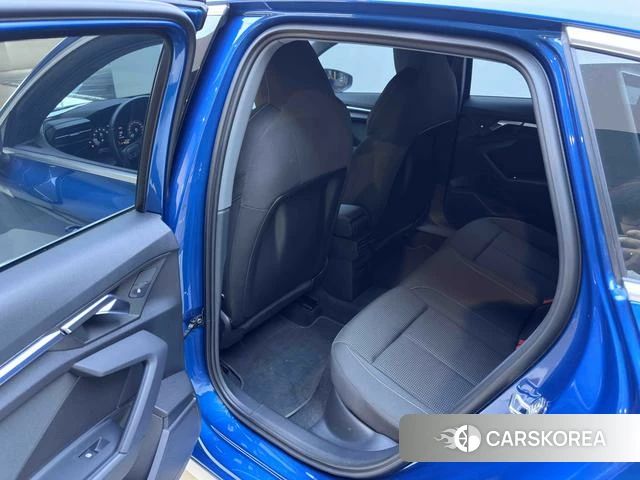 Audi A3 id 4320786 из Китая 11