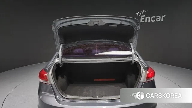 Hyundai Avante AD id 3505501 из Кореи 11