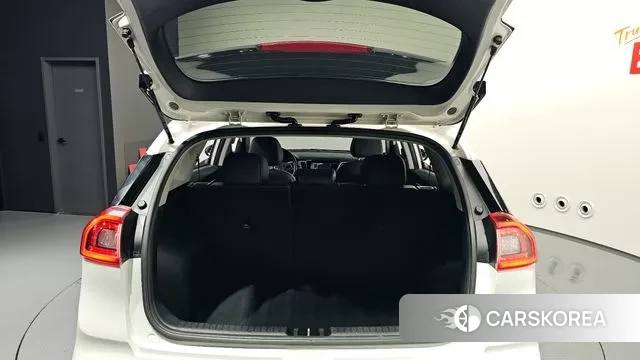 Kia Niro id 3055742 из Кореи 11