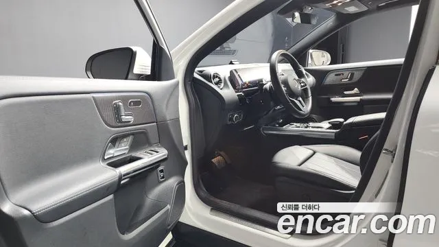 Mercedes-Benz GLA - Class H247 id 2709097 из Кореи 11