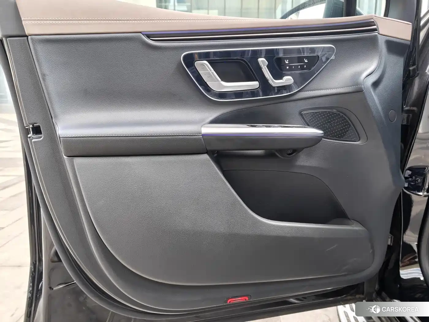 Mercedes-Benz EQE SUV id 4576747 из Китая 11