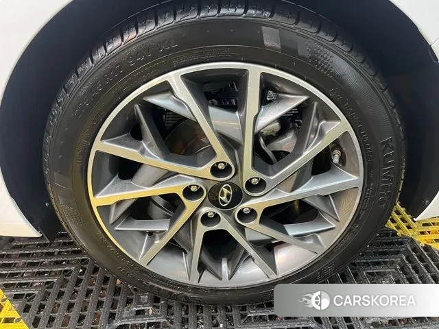 Hyundai The New Avante AD id 3526019 из Кореи 11