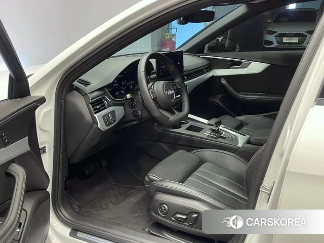 Audi A4L id 4205809 из Китая 11