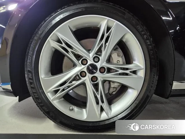 Genesis G90 (RS4) id 3665088 из Кореи 11