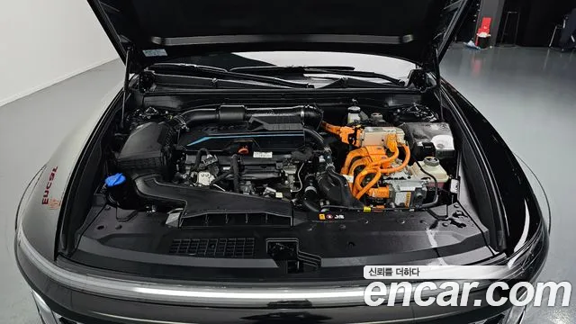 Hyundai Grandeur Hybrid (GN7) id 2673547 из Кореи 11