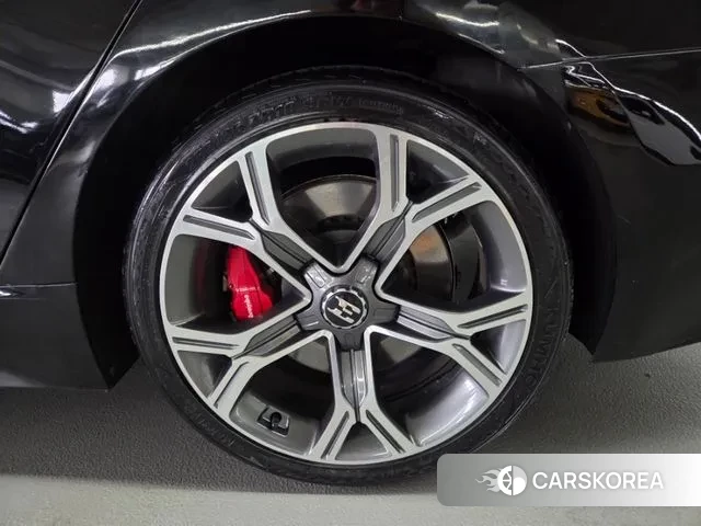 Kia Stinger id 3713980 из Кореи 11