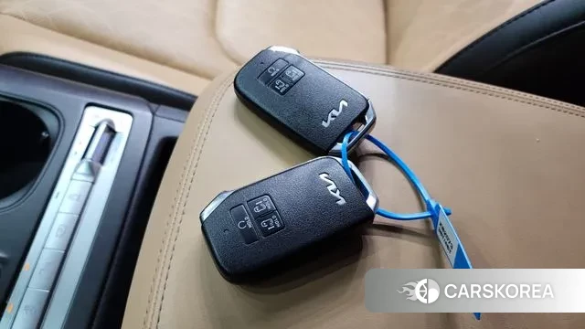 Kia Carnival 4th generation id 3512820 из Кореи 11