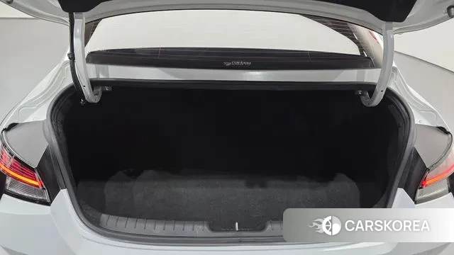 Hyundai Avante (CN7) id 3607753 из Кореи 11