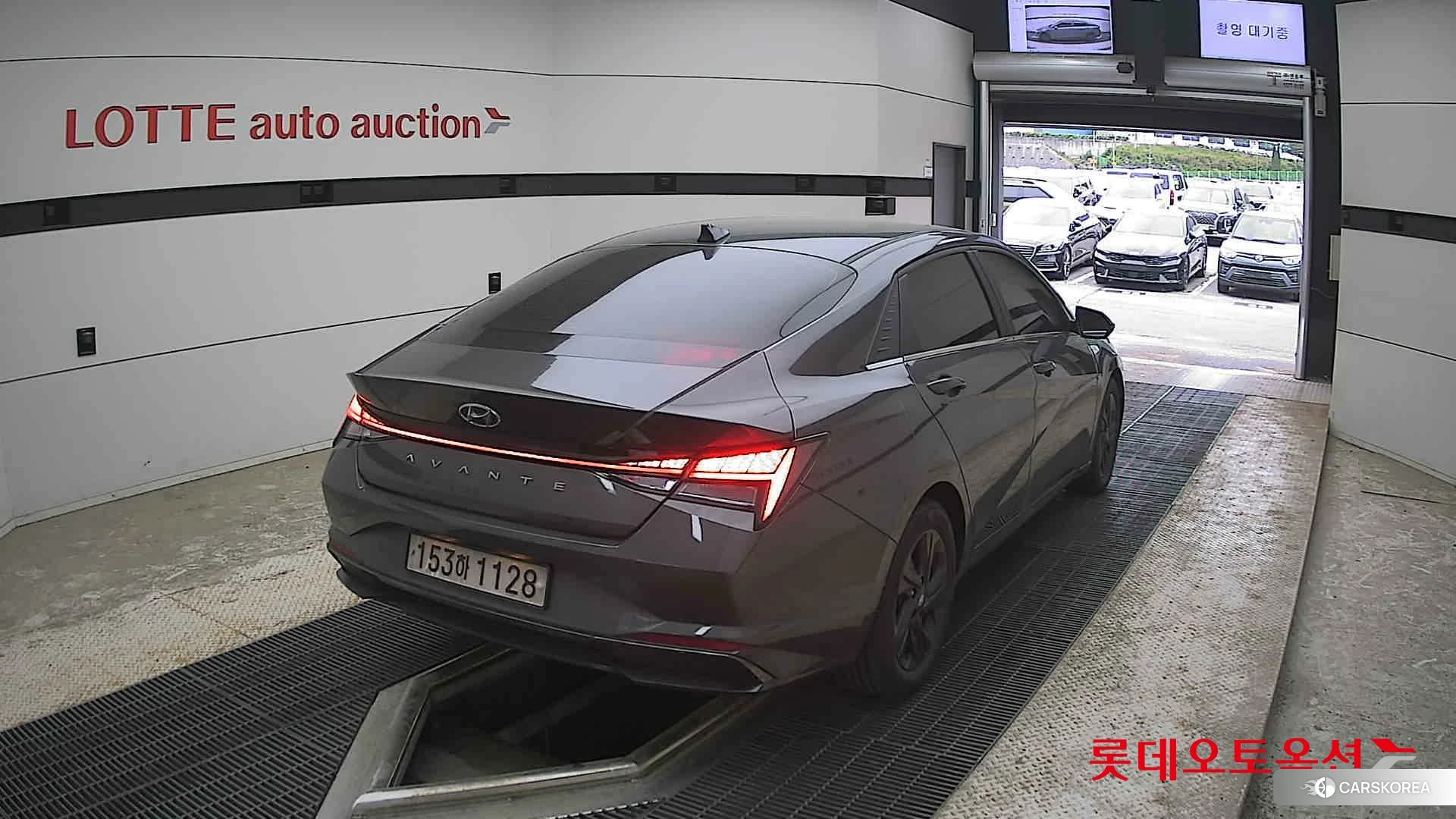 Hyundai Avante Hybrid id 4352308 из Кореи 11