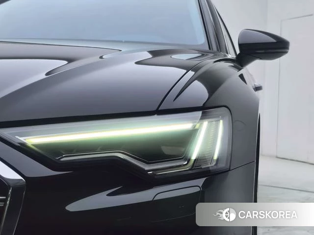 Audi A6L id 4261672 из Китая 11