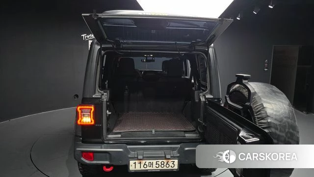 Jeep Wrangler (JL) id 3843542 из Кореи 11