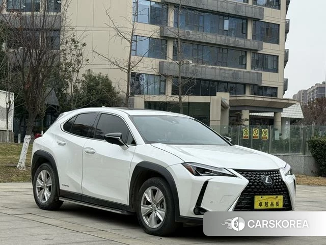 Lexus UX id 3857868 из Китая 11