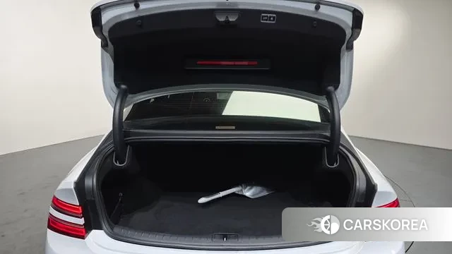 Genesis G80 (RG3) id 3686140 из Кореи 11