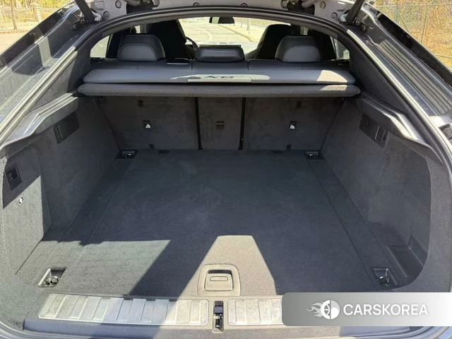 BMW X6 M id 3920714 из Китая 11