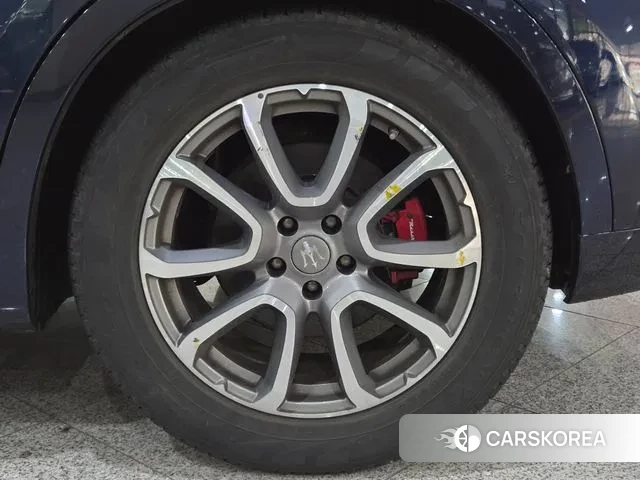 Maserati Levante id 3595415 из Кореи 11