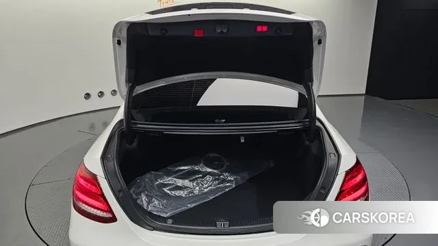 Mercedes-Benz E-Class W213 id 3312621 из Кореи 11