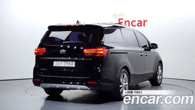 Kia The New Carnival id 2281549 из Кореи 11