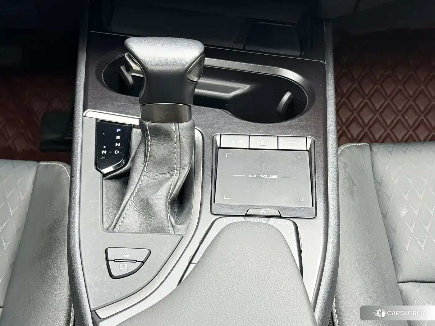 Lexus UX id 4570469 из Китая 11