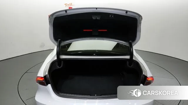 Hyundai The New Grandeur IG Hybrid id 2932106 из Кореи 11