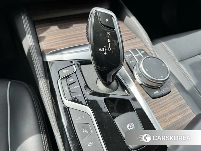BMW 5 series PHEV id 4208440 из Китая 11