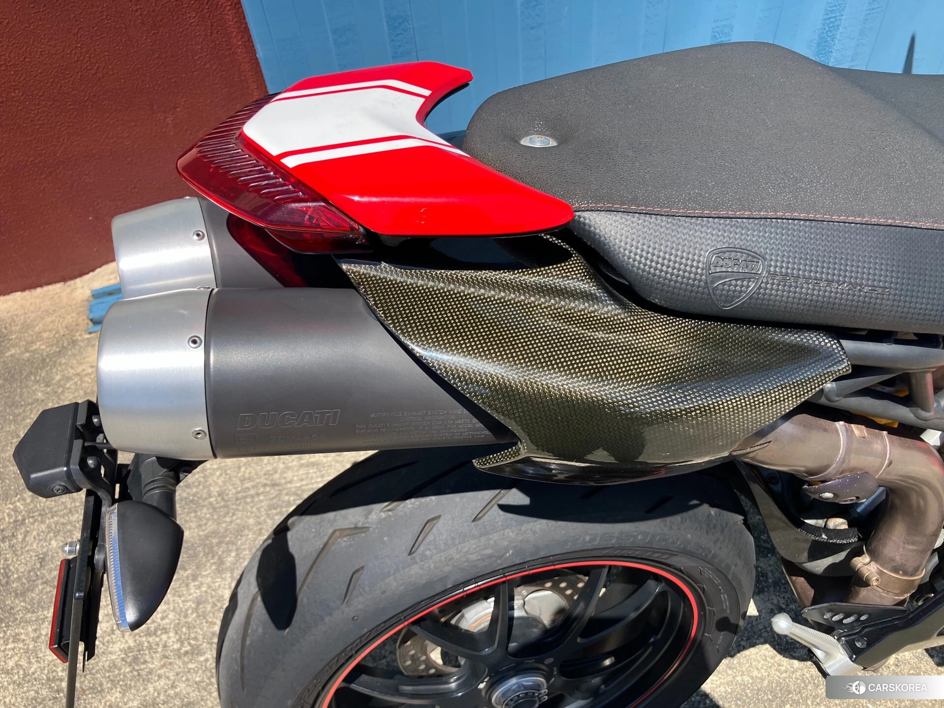 Ducati HYPERMOTARD 1100 EVO SP id 4374402 из Японии 11