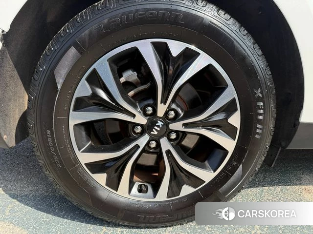 Kia Carnival 4th generation id 4367671 из Кореи 11