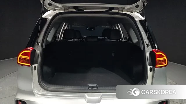 Kia Niro Plus id 3625253 из Кореи 11