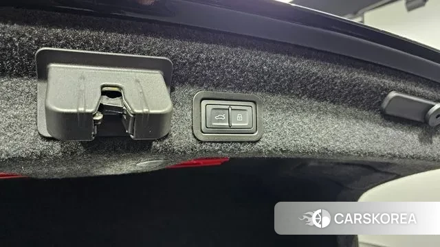 Audi A6 (C8) id 3441958 из Кореи 11