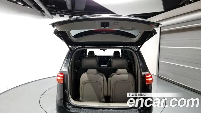 Kia The New Carnival id 2470247 из Кореи 11