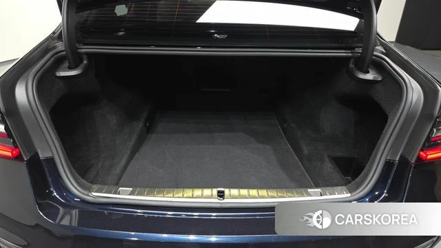BMW 7 Series (G11) id 4646582 из Кореи 11