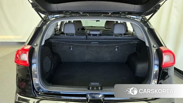 Kia Niro EV id 3139585 из Кореи 11