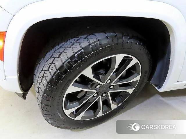 Jeep Grand Cherokee (WL) id 4406224 из Кореи 11