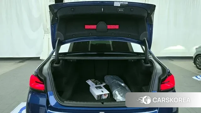 BMW 5 Series (G30) id 2940505 из Кореи 11