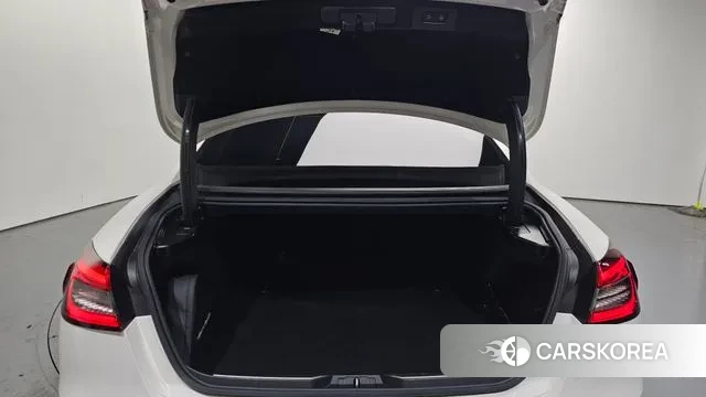 Maserati Quattroporte id 3765564 из Кореи 11