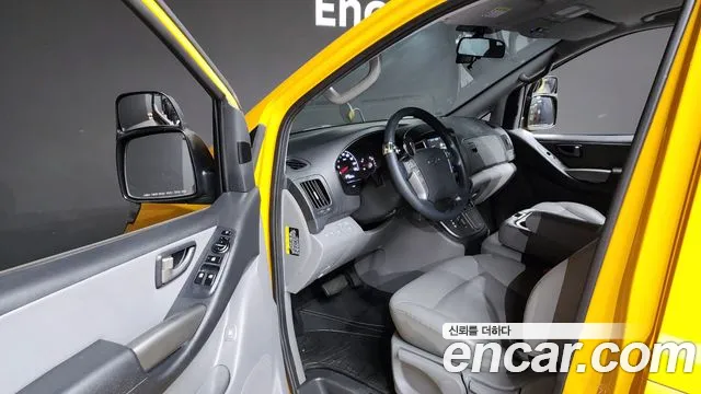 Hyundai The New Grand Starex id 2591805 из Кореи 11