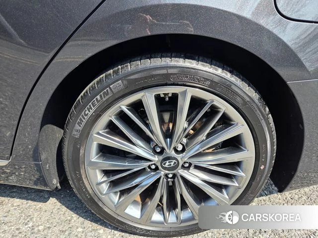 Hyundai Grandeur IG id 3880009 из Кореи 11