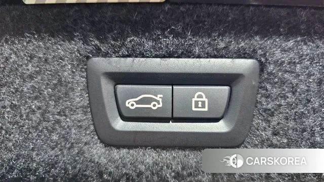 BMW 5 Series (G30) id 3448878 из Кореи 11