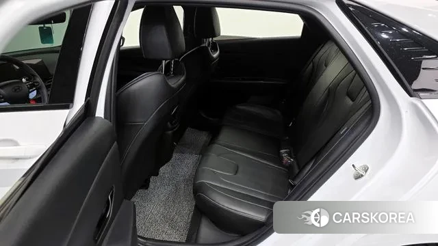 Hyundai The New Avante (CN7) id 2910110 из Кореи 11