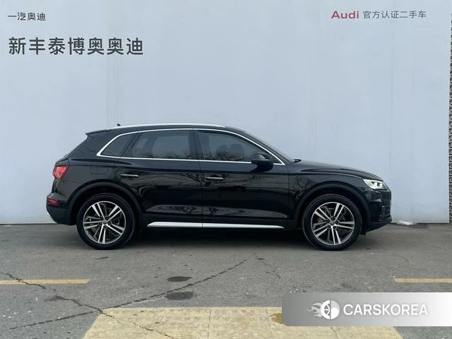 Audi Q5L id 4210691 из Китая 11