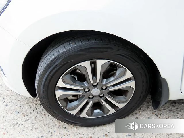 Kia The New Carnival id 4748307 из Кореи 11
