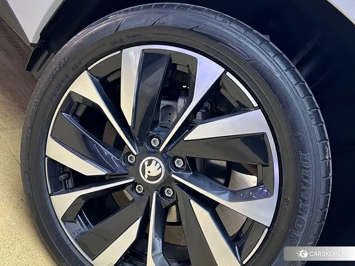 Skoda Krok id 4576614 из Китая 11