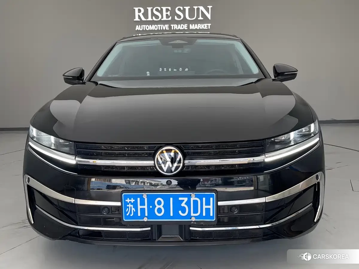 Volkswagen Magotan id 4628272 из Китая 11