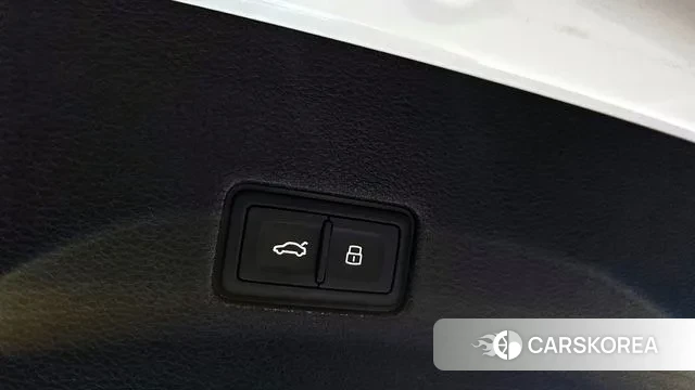 Audi Q8 (4M) id 3307008 из Кореи 11