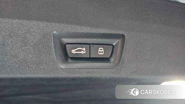 BMW XM (G09) id 4222979 из Кореи 11